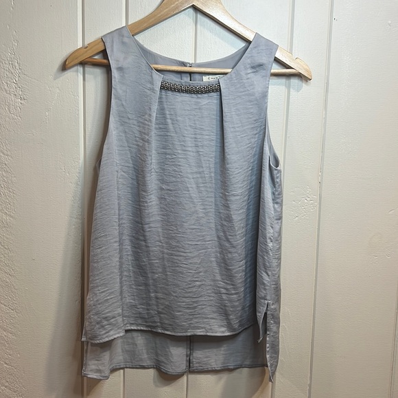 41 Hawthorn Light Grey Silky Lined Sleeveless Shirt - Picture 1 of 11